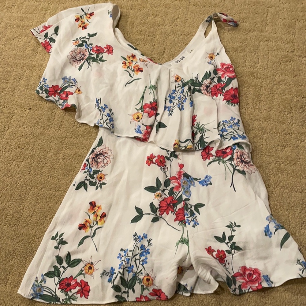 Do and Be one shoulder romper